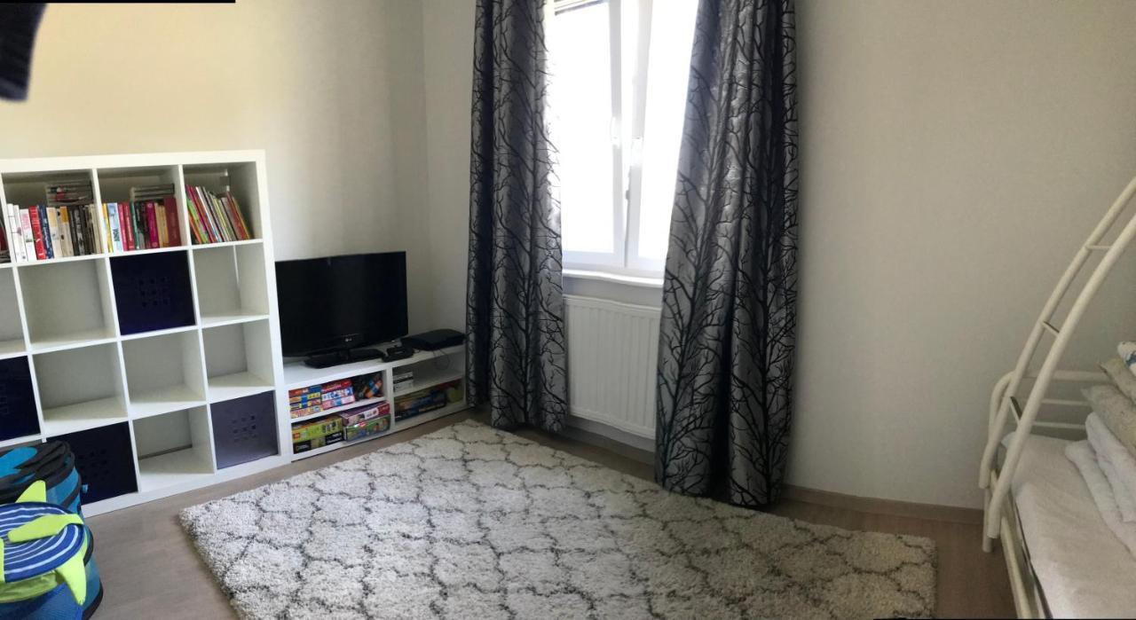 Jantar Apartment